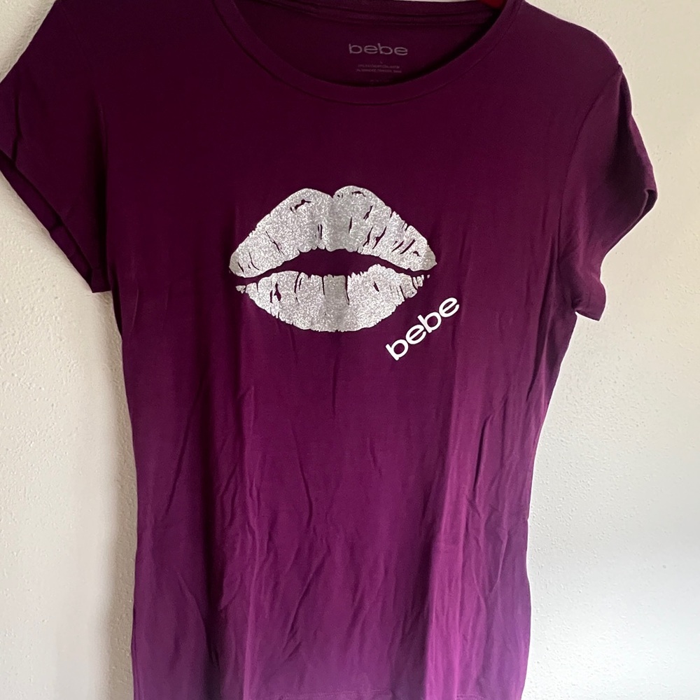 Bebe Plum Tee with Metallic Lips Graphic